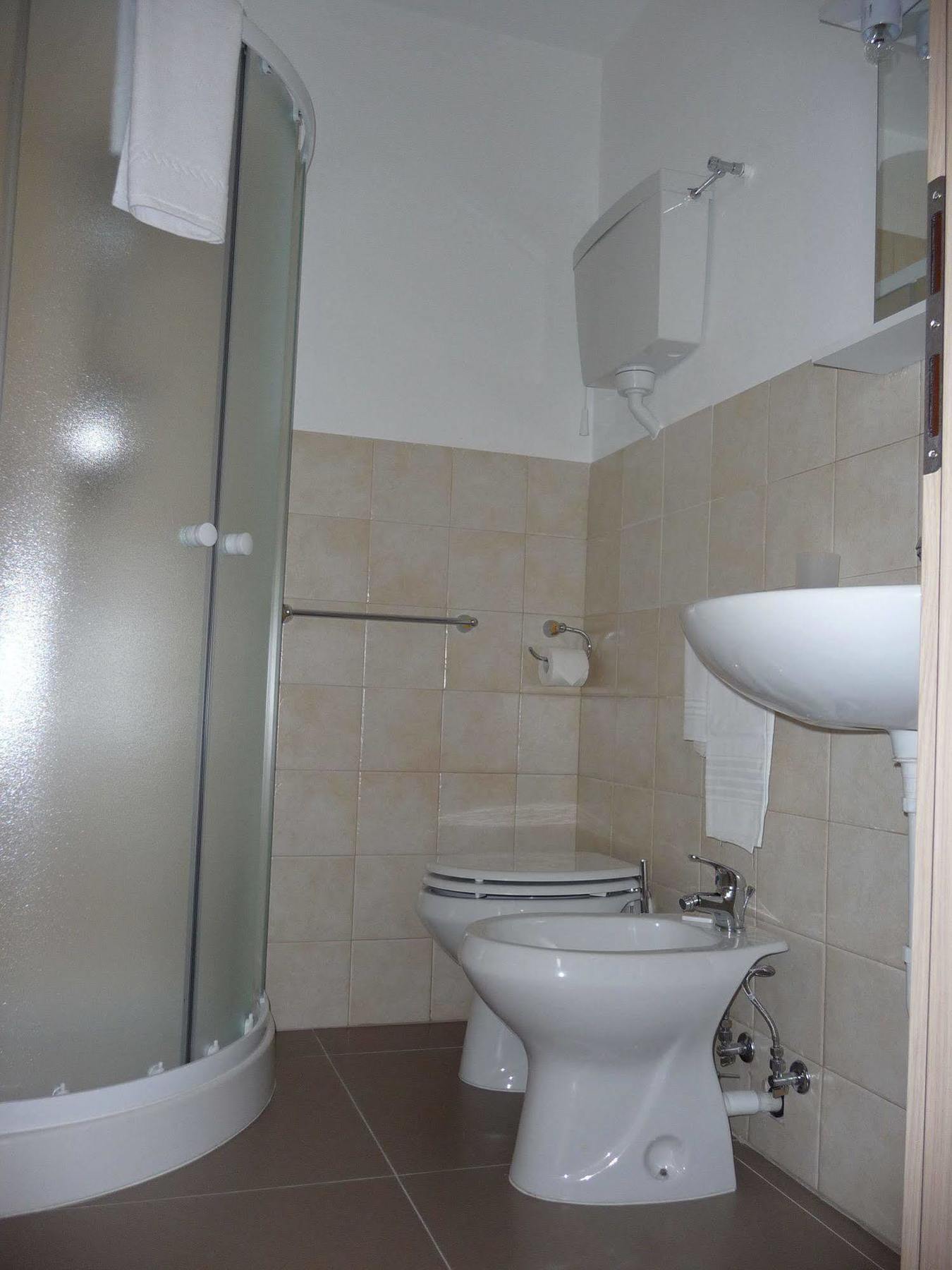 Hotel Cantore Genova